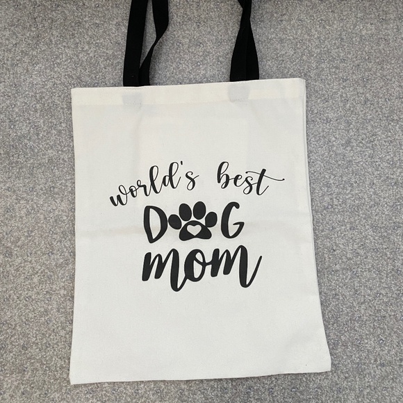 New‎ Worlds Best Dog Mom New without tag - Picture 1 of 4